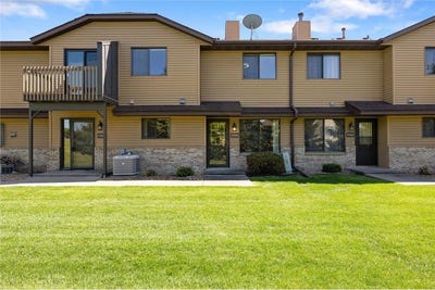 /international/us/13154-90th-place-n-maple-grove-mn-110108189548/