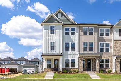 /international/us/411-bahia-drive-knightdale-nc-110120017502/