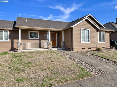 /international/us/963-hazelnut-ln-springfield-or-110110298635/