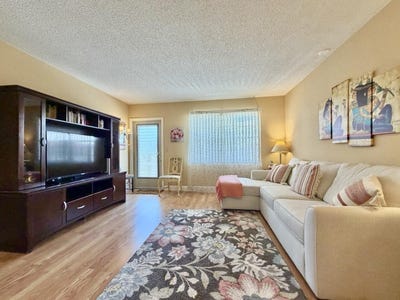 /international/us/19-abbey-lane-delray-beach-fl-110108338564/
