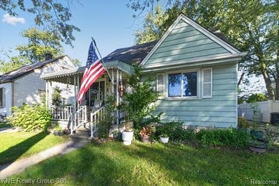 /international/us/24638-andover-drive-dearborn-heights-mi-110120462770/