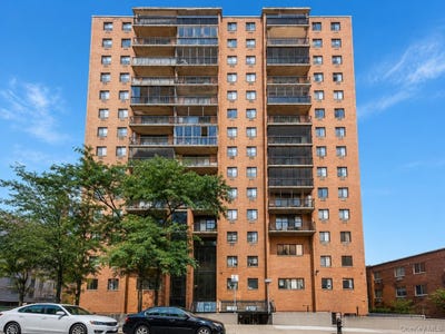 /international/us/35-20-147th-street-flushing-ny-110108363383/