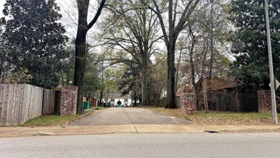 /international/us/273-w-central-park-ave-memphis-tn-110104082976/