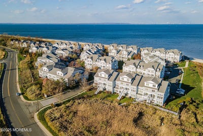 /international/us/70-golden-eye-lane-port-monmouth-nj-110100257010/