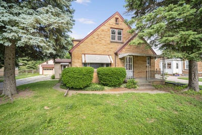 /international/us/4329-s-47th-st-greenfield-wi-110108847933/