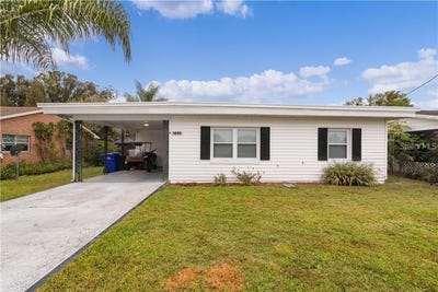 /international/us/1003-dora-avenue-tavares-fl-110108507726/
