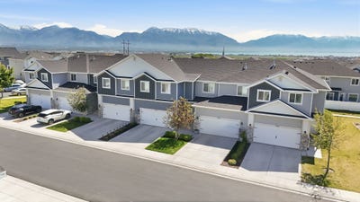 /international/us/7228-n-clover-leaf-ln-eagle-mountain-ut-110107983544/