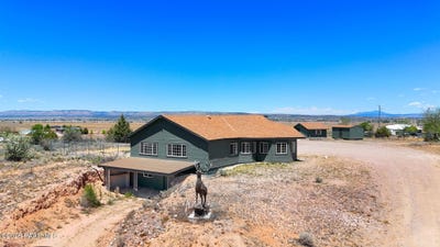 /international/us/780-w-willow-wind-trail-paulden-az-110108552007/