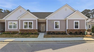/international/us/2300-venture-way-suffolk-va-110101163546/