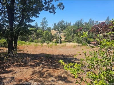 /international/us/5247-falcons-view-court-paradise-ca-110107934686/