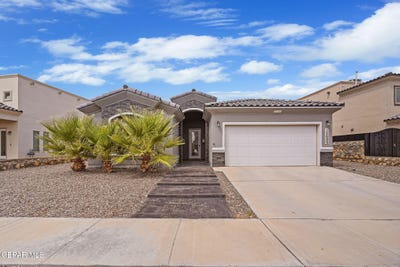 /international/us/13685-bradford-street-horizon-city-tx-110110354159/