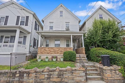/international/us/1004-prospect-avenue-scranton-pa-110100916959/