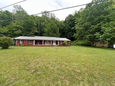 /international/us/380-daniels-creek-banner-ky-110107908311/