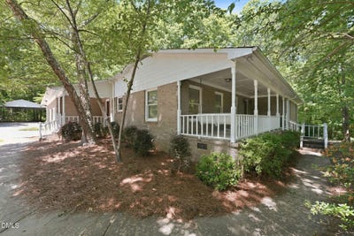 /international/us/2650-hyde-street-burlington-nc-110108057660/