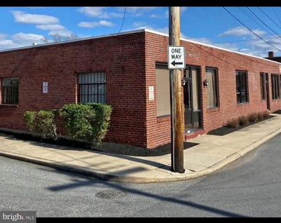 /international/us/302-baltimore-avenue-folcroft-pa-110100962827/
