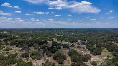 /international/us/l-and-m-ranch-junction-tx-110108203007/