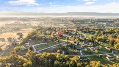 /international/us/1061-burnett-station-rd-seymour-tn-110120647690/