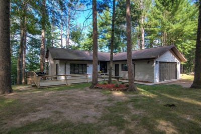 /international/us/50275-point-o-pines-road-barnes-wi-110108227721/