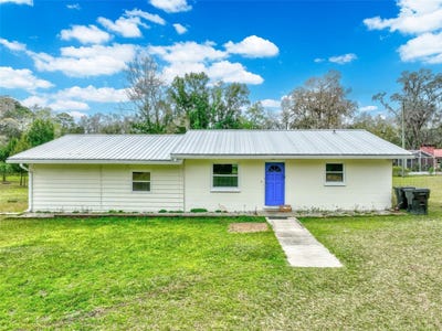 /international/us/420-n-court-street-bronson-fl-110119514454/
