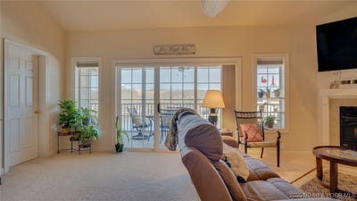 /international/us/68-lighthouse-road-unit-511-lake-ozark-mo-110097754799/