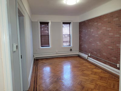 /international/us/262-clendenny-ave-jersey-city-nj-110107857624/