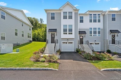 /international/us/3515-bennington-drive-fishkill-ny-110104964029/
