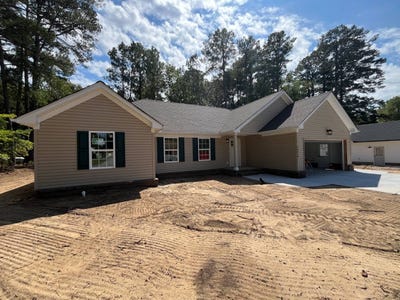 /international/us/26470-pine-haven-courtland-va-110110327066/