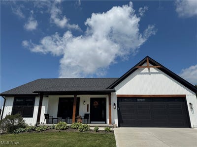 /international/us/1021-firman-drive-sw-sugarcreek-oh-110100799952/
