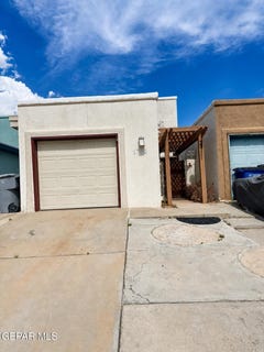 /international/us/1702-calle-paz-place-el-paso-tx-110108931429/