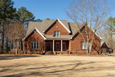 /international/us/1252-canoe-creek-road-rainbow-city-al-110106317448/