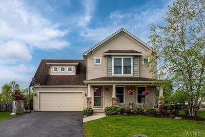 /international/us/39-newberry-lane-lancaster-ny-110108165403/
