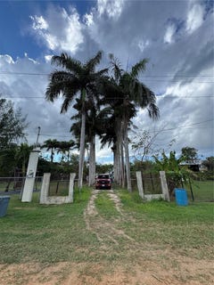 /international/us/bajuras-carr-446-isabela-pr-110105633262/