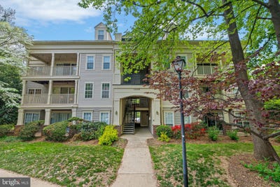 /international/us/15308-diamond-cove-terrace-rockville-md-110107543539/