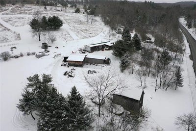 /international/us/451-horse-run-road-little-genesee-ny-110091980851/