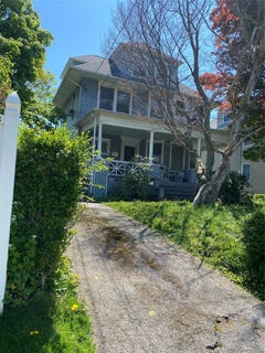 /international/us/196-elm-street-new-rochelle-ny-110107828973/