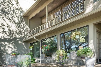 /international/us/509-fairway-dr-kerrville-tx-110103495798/