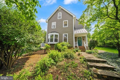 /international/us/15584-second-street-waterford-va-110119720889/