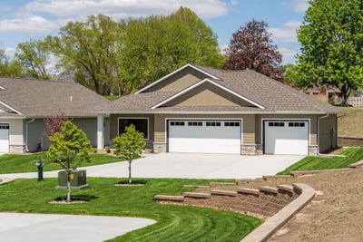 /international/us/621-johnson-pl-onalaska-wi-110104030417/