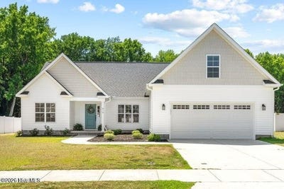 /international/us/816-knoll-circle-greenville-nc-110108538764/