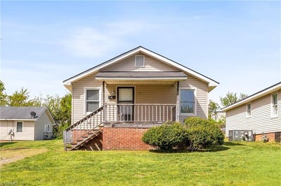 /international/us/110-raleigh-street-greensboro-nc-110107379106/