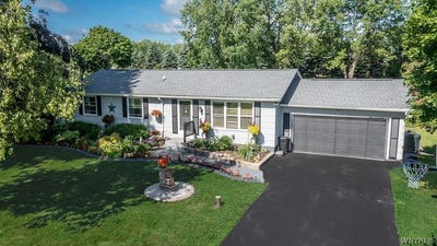 /international/us/1490-greenwood-terrace-marilla-ny-110108997848/