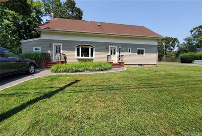 /international/us/46-laurel-avenue-east-islip-ny-110108907972/