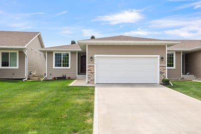 /international/us/6575-se-sweetgrass-lane-pleasant-hill-ia-110108585885/