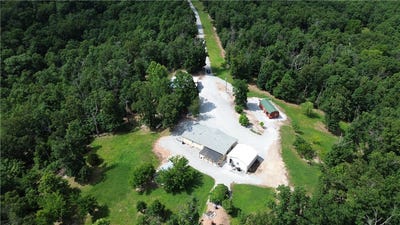 /international/us/64899-e-225-road-wyandotte-ok-110109569064/