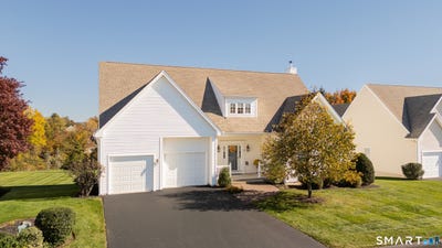 /international/us/3-balsam-ridge-circle-wallingford-ct-110120721847/