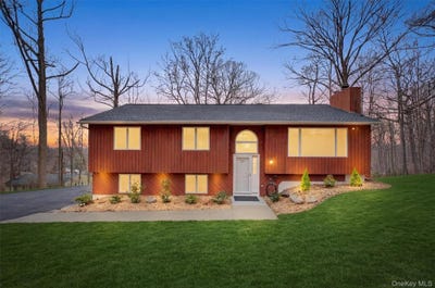 /international/us/27-narcissus-drive-mahopac-ny-110106759406/