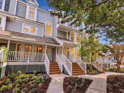 /international/us/4999-highway-17-business-murrells-inlet-sc-110107352180/