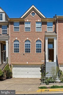 /international/us/2658-logan-wood-drive-herndon-va-110107607743/