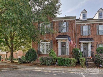 /international/us/405-armour-street-davidson-nc-110102440996/