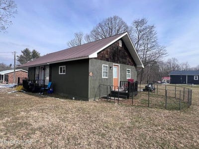 /international/us/428-patton-heights-cir-jamestown-tn-110105504226/
